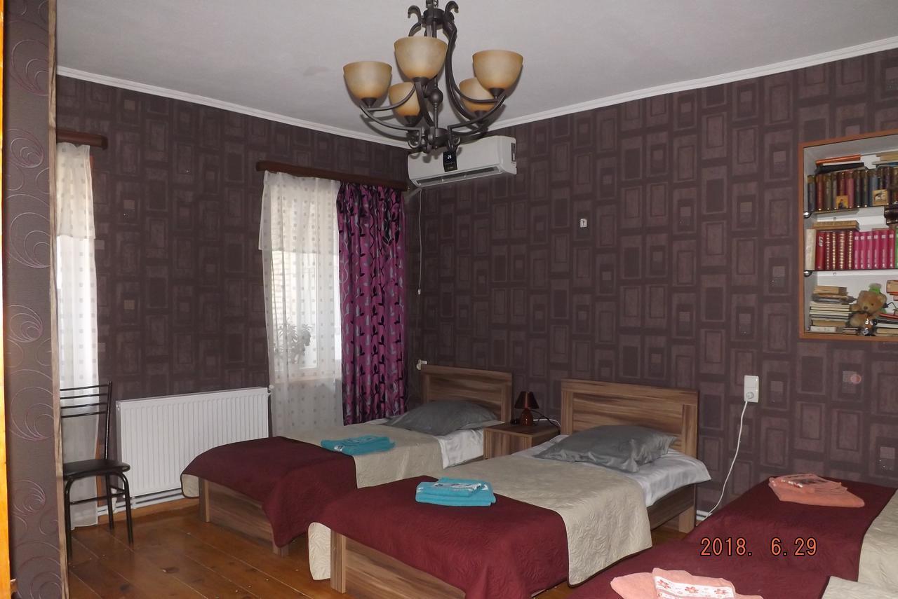 Guest House Gio Tiflis Dış mekan fotoğraf